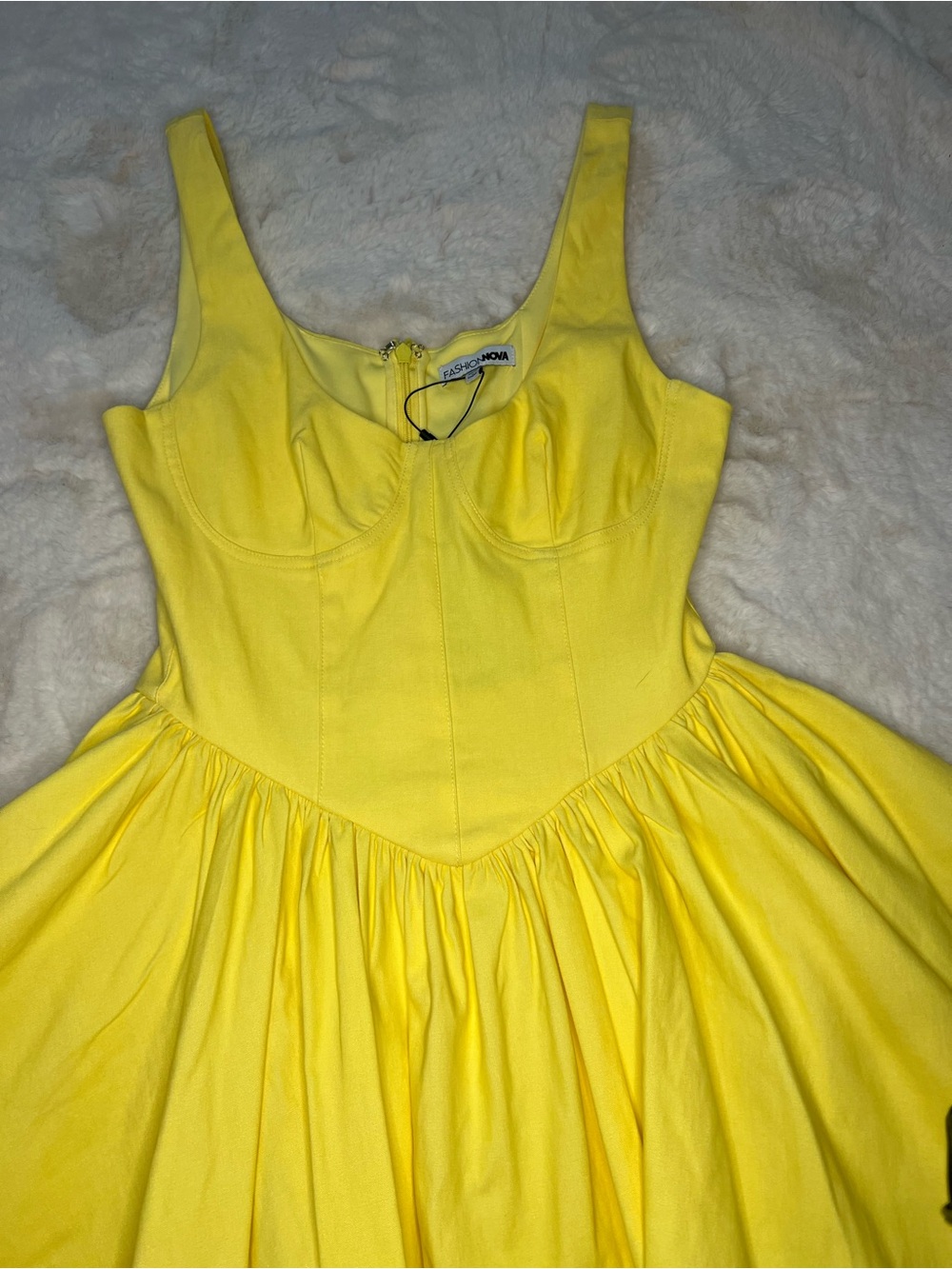 Fashion Nova Yellow Fit & Flare Mini Dress NWT Sleeveless Structured Bust - Picture 3 of 5